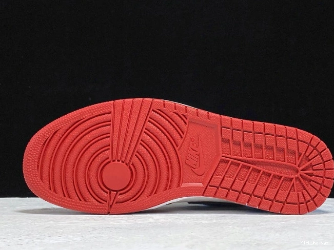 Retro Fearless CK5666-100 OG Jordan High Air 1 0815